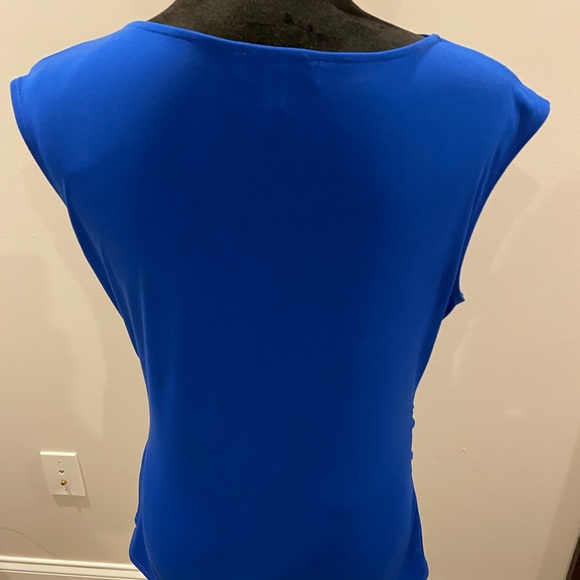 Chaus top - Picture 2 of 3